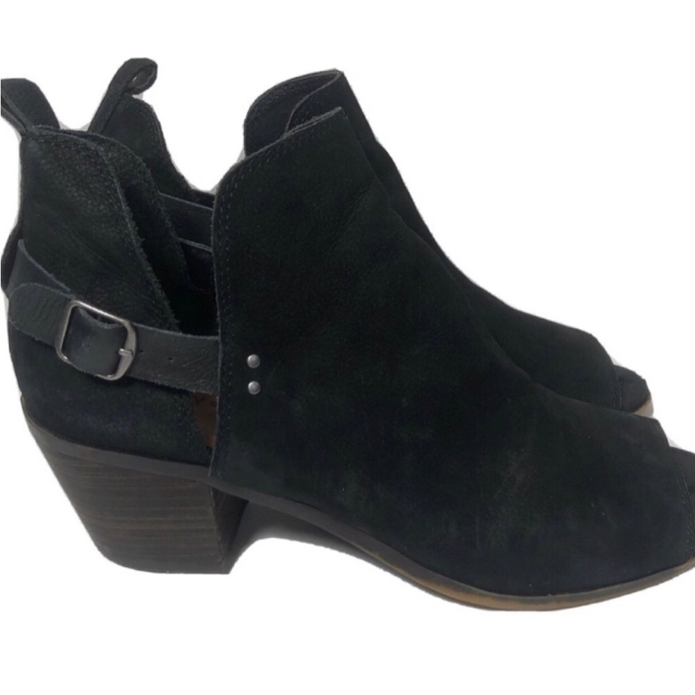Lucky Brand suede black peep toe booties. Size 8.